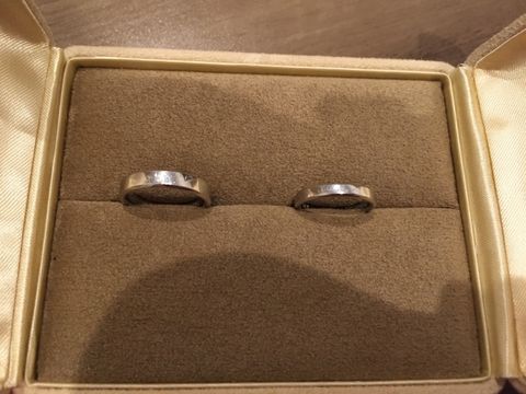 【和光ブライダルブティックギンザの口コミ】 石や飾りのない、プラチナのシンプルなマリッジリングにしました。正統派…