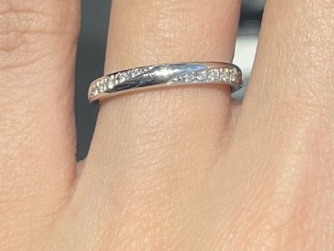 【エクセルコダイヤモンド(EXELCO DIAMOND)の口コミ】 私はみずかきの関係でストレートが欲しいのに斜め向いて見えるのが気にな…