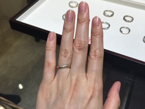 【杢目金屋(もくめがねや)の口コミ】 オーダーメイドができるということで、一生に一度だけの結婚指輪にはぴっ…