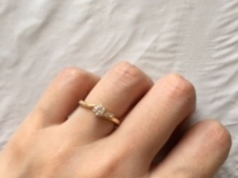 【アイプリモ(I-PRIMO)の口コミ】 婚約指輪は二人に合うデザインではなく、私個人に似合うもので良かったの…