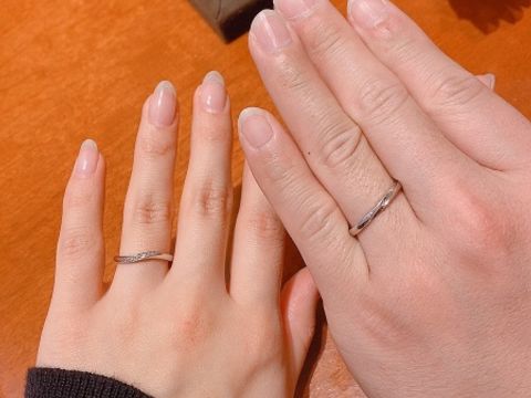 【TRECENTI(トレセンテ)の口コミ】 自分の手の形に合った指輪を提案してくれました。自分は水掻きが少ない手…
