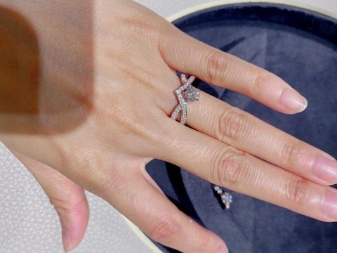 【ショーメ(CHAUMET)の口コミ】 何より圧倒的なデザイン性が、他のブランドとは一線を画すものでした。指…