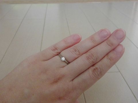 【ティファニー(Tiffany & Co.)の口コミ】 まずは長くつけるので、デザイン、にはやりすたりがない事。
あとはメンテ…