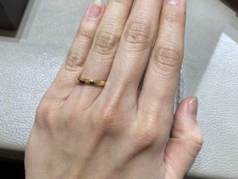 【DAMIANI(ダミアーニ)の口コミ】 つけ心地がとても良く、指が太く短いので細いリングは似合わないと思って…