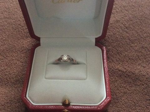 【カルティエ(Cartier)の口コミ】 一度は入ってみたいと思っていましたが、機会がないと入れないのでこれを…