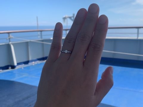 【festaria bijou SOPHIA(フェスタリア ビジュソフィア)の口コミ】 新郎が新婦をイメージして購入。石が大きめで、パッと目を引くものにしま…