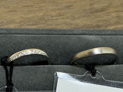 【出雲結(いずもゆい)の口コミ】 二人の中でずっと和風の指輪を探していました。本当は木目調のものが理想…