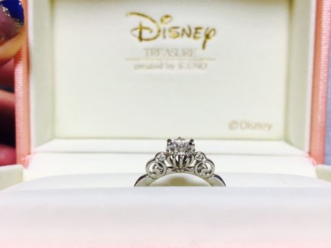 【ケイウノ ブライダル(K.UNO BRIDAL)の口コミ】 シンデレラが大好きな私。結婚が決まる前から婚約指輪は絶対これにする！…