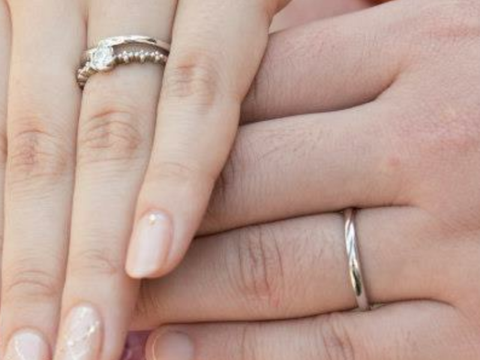 【TRECENTI(トレセンテ)の口コミ】 雑誌でトレセンテのフローラ(石に花の形の台座がついた指輪)を見つけた際…