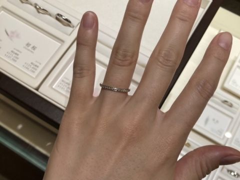 【俄(にわか)の口コミ】 色々なデザインのものを着けさせていただきましたが、初桜とかれんの指輪…