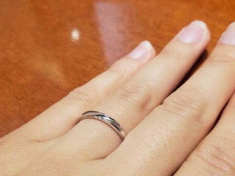 【TRECENTI(トレセンテ)の口コミ】 シンプルだけど、少しだけデザイン性があってよかったです。シンプルすぎ…