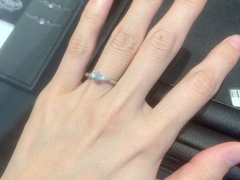 【エクセルコダイヤモンド(EXELCO DIAMOND)の口コミ】 色々なデザインがあり、自分好みのものを見つけることができました。また…