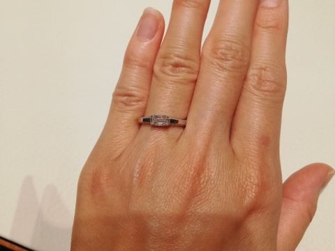 【和光ブライダルブティックギンザの口コミ】 基本はキラキラした指輪が好みなのですが、王道の婚約指輪はつける機会が…