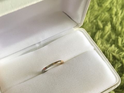 【IDEE(イデー)の口コミ】 当初、婚約指輪と同ブランドで検討していました。しかし、気に入ったもの…