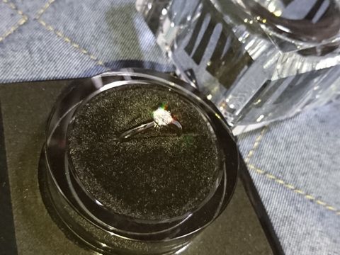 【ラザール ダイヤモンド(LAZARE DIAMOND)の口コミ】 手に馴染むようなデザインで、しっくりとくる感じで指輪だけが浮かないよ…