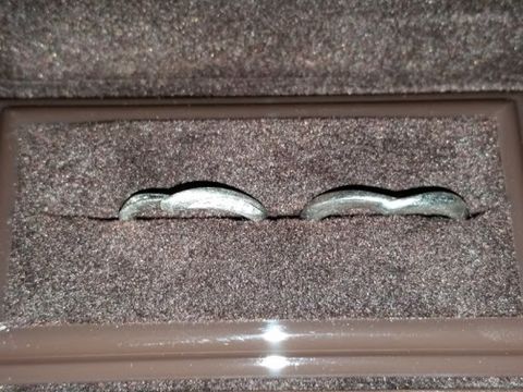 【アイプリモ(I-PRIMO)の口コミ】 ずっと身に付ける物なので、指にフィットするシンプルな指輪が良かったで…