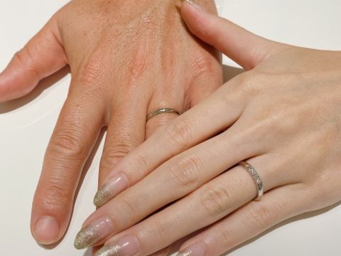 【4℃ BRIDAL(ヨンドシーブライダル)の口コミ】 デザインがシンプルなものがよく思い通りのデザインがあったので4℃で購入…