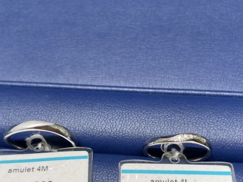 【銀座ダイヤモンドシライシの口コミ】 毎日身に付けるものなので、派手でなくシンプルなものを探していました。…