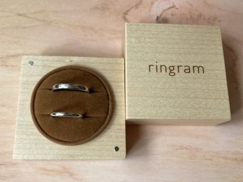 【ringram(リングラム)の口コミ】 実際にデザインと素材の確認のため、見本を見てから決めることができた。…