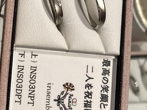 【insembre(インセンブレ)の口コミ】 付け心地から指輪の形はストレートで探していて、それでも装飾がないシン…