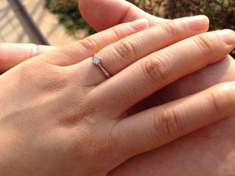 【cococaru(ココカル)の口コミ】 シンプルイズザベストのコンセプトで旦那が選びました。指輪のイメージが…