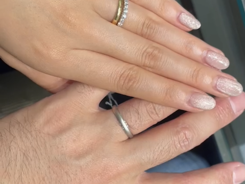 【アイプリモ(I-PRIMO)の口コミ】 ユノーはシンプルかつプラチナ以外にもゴールドk18などもあり、つけやすさ…