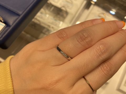 【銀座ダイヤモンドシライシの口コミ】 圧倒的な着け心地でした。店員さんに通常のものと比べてみてくださいと言…