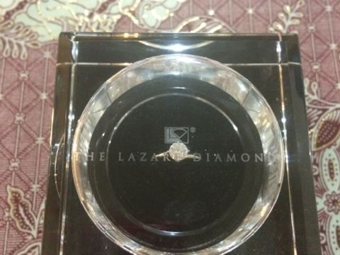 【ラザール ダイヤモンド(LAZARE DIAMOND)の口コミ】 とにかくダイヤモンドの質にトコトン拘りました！
ハイブランドにも惹かれ…