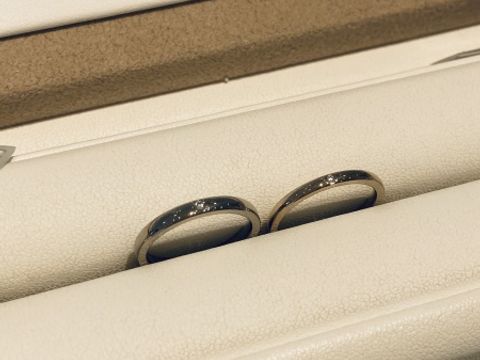 【JEWELRY STUDIO Advance(ジュエリースタジオアドバンス)の口コミ】 インスタグラムでエクリュの素材のカラーが気になって実物を見る為に来店…