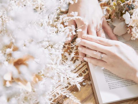 【4℃ BRIDAL(ヨンドシーブライダル)の口コミ】 4軒まわりましまが、
とにかくデザインが気に入りました！
また、名前や指…