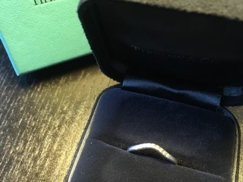 【ティファニー(Tiffany & Co.)の口コミ】 コチラのバンドリングを選んだ理由は、やはりティファニーで決めたエンゲ…