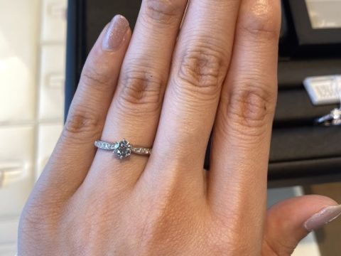 【I's stone(アイズストーン)の口コミ】 指輪のデザイン、豊富なダイヤモンドから選ぶことができたこと、アフター…