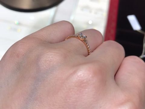 【カルティエ(Cartier)の口コミ】 種類が豊富です。特に輝きがきれい。ファッションリングとしても使えるよ…