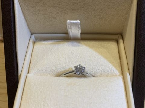 【Desserts(デザート)の口コミ】 0.5カラットで、FのVS2のエクセレントという質の高いダイヤモンドであった…