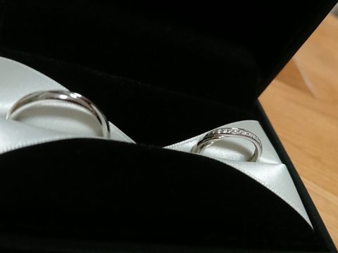 【エクセルコダイヤモンド(EXELCO DIAMOND)の口コミ】 プロポーズの際エクセルコダイヤモンドさんの婚約指輪を頂き、せっかくず…