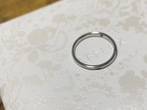 【AFFLUX(アフラックス)の口コミ】 指輪のデザインとしてとてもシンプルでつけ心地がとてもよかったためこの…