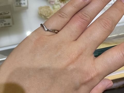 【俄(にわか)の口コミ】 V時のラインとストーンがしっかりしていた。画像で見るのと実物も大差なか…