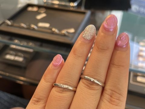 【エクセルコダイヤモンド(EXELCO DIAMOND)の口コミ】 エリザベートフィーヌのメレ打ちがネットで気に入って試着しました。可愛…