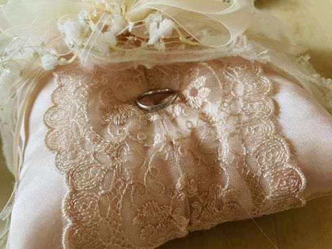 【ICHAROI(イサロイ)の口コミ】 夫婦で合わせると、ハート型になるデザインが気に入りました！一人でいる…