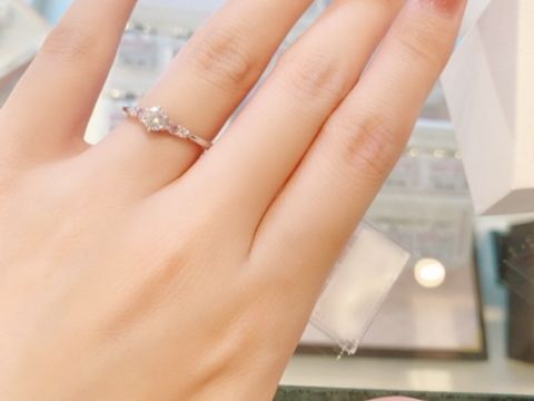 【Ginza Rim(銀座リム)の口コミ】 ピンクダイヤが可愛らしかったです。甘めの可愛いテイストだと思いました…