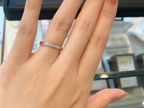 【Ginza Rim(銀座リム)の口コミ】 細身のシンプルで華奢なデザインが可愛らしいです。キラキラが好きな方に…