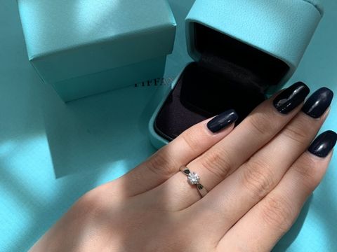 【ティファニー(Tiffany & Co.)の口コミ】 色々な外資系ブランドの婚約指輪を試しましたが、直感でビビッときたのが…