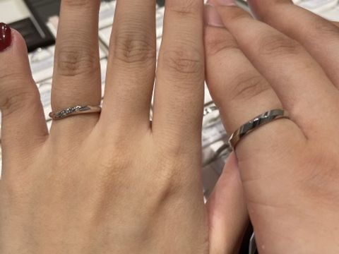 【アイプリモ(I-PRIMO)の口コミ】 自分達の指にあった形・デザインに2人ともこだわりがありましたが、やっと…