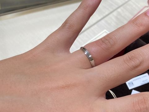 【カルティエ(Cartier)の口コミ】 シンプルですが、デザイン性もある、長年使用していても飽きのこないよう…