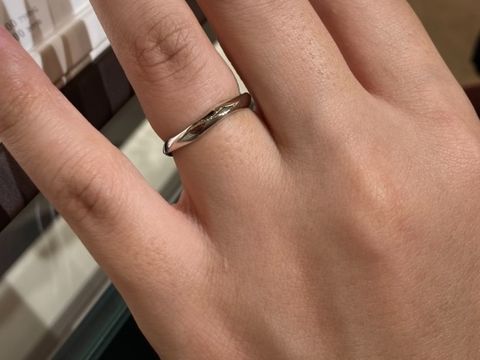 【俄(にわか)の口コミ】 他店ではあまりみたことのないような独特なデザインが特徴。しかし、指に…