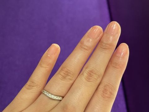 【MIKIMOTO(ミキモト)の口コミ】 日本ブランドで安心感のあるミキモトの指輪です。
こちらのリング自体は幅…