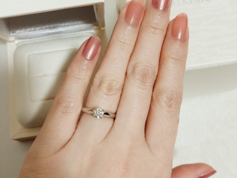 【MIKIMOTO(ミキモト)の口コミ】 ミキモトのダイヤモンドは白さと虹色の輝きが絶妙なバランスで他のブラン…