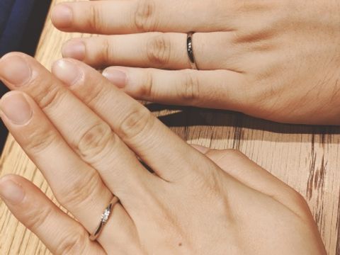 【BIJOUPIKO(ビジュピコ)の口コミ】 可愛さと大人っぽさを兼ね備えたデザインで気に入りました。シンプルです…