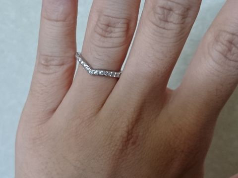 【アイプリモ(I-PRIMO)の口コミ】 主人が男性用リングのデザインを気に入って購入しました。ペアリングです…