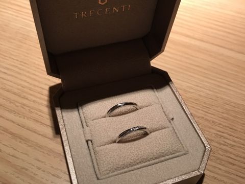 【TRECENTI(トレセンテ)の口コミ】 メンズのマット加工が1番気に入りました。2人の気に入った指輪が偶々ペア…